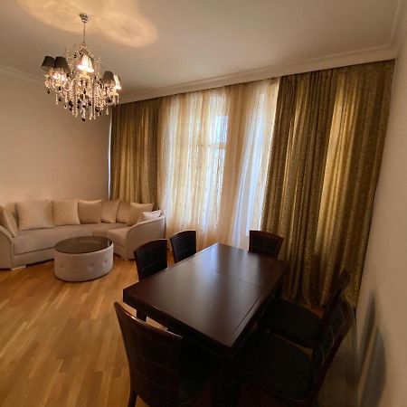 Cozy Old City Apartment Baku Extérieur photo